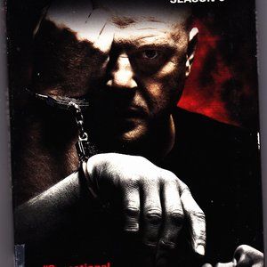 The Shield - Complete 6th Season 2008 DVD 3-Disc Set - Very Good